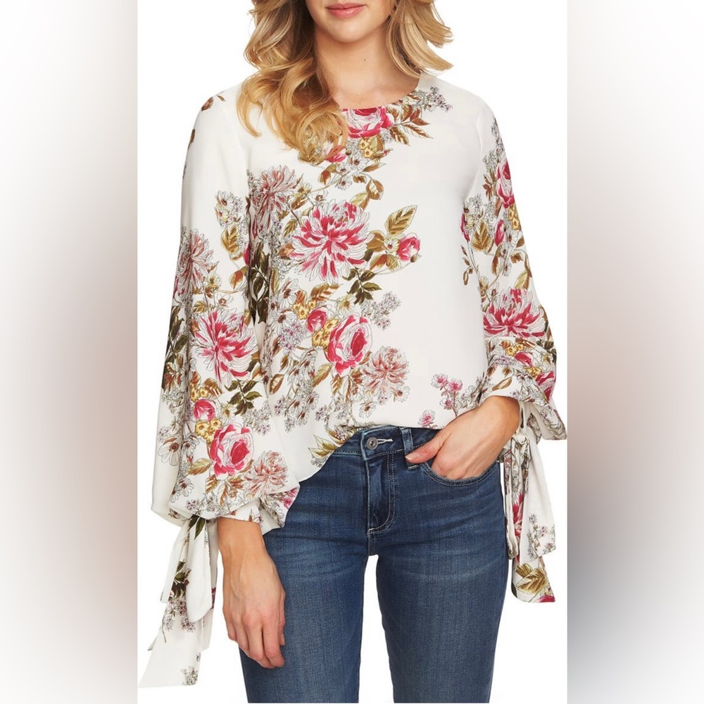 Vince Camuto Tie Cuff Bubble Sleeve Top